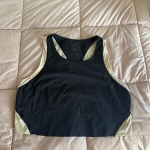 Nike Yoga Dri-FIT Luxe Women's Cropped Tank